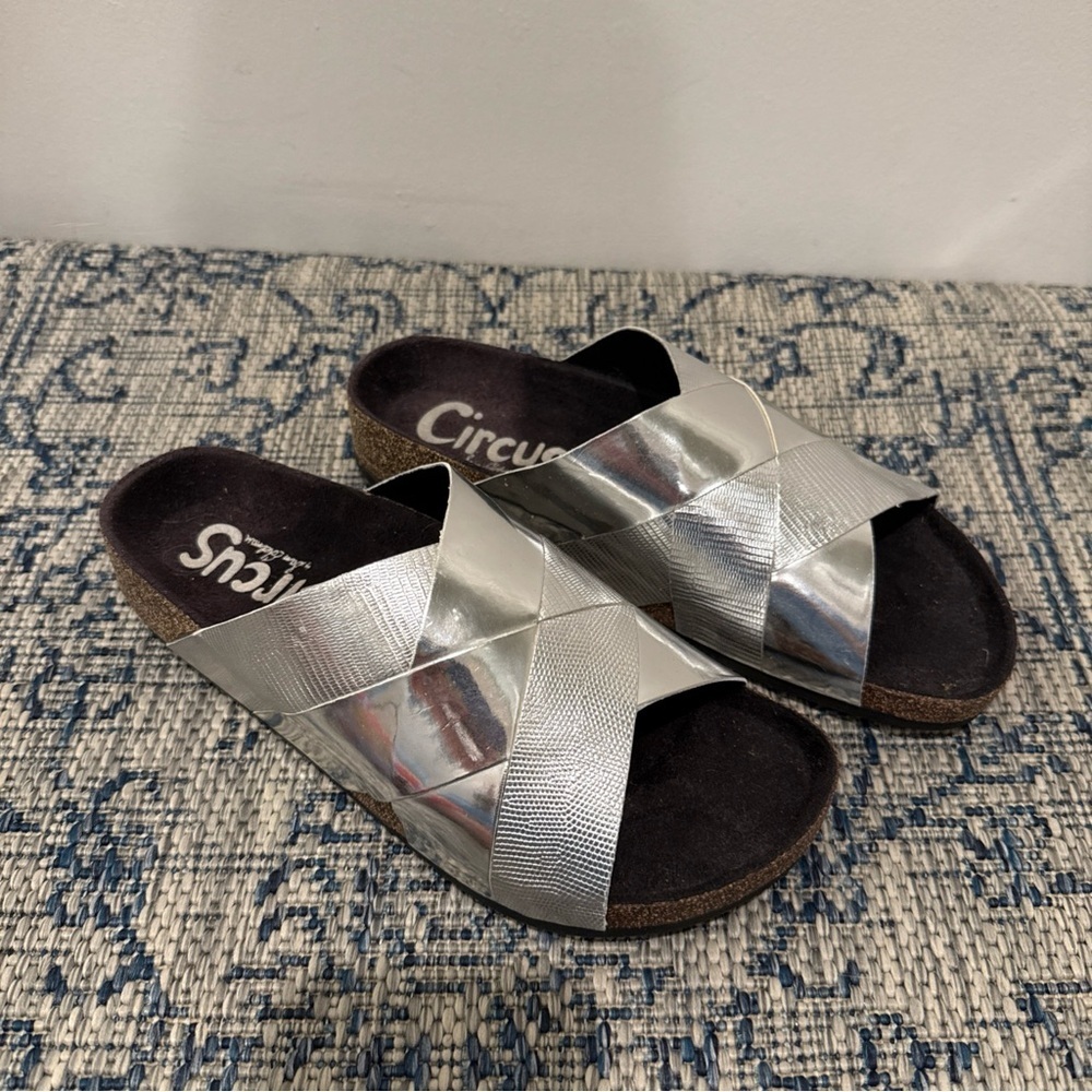 Circus by Sam Edelman Silver Women's Slide Sandals - Picture 1 of 7